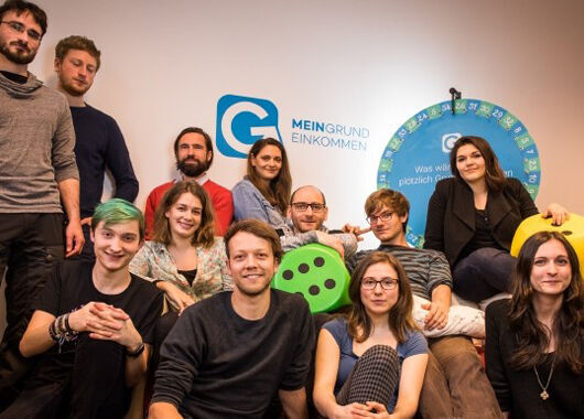 Mein Grundeinkommen. Bild vom Team
